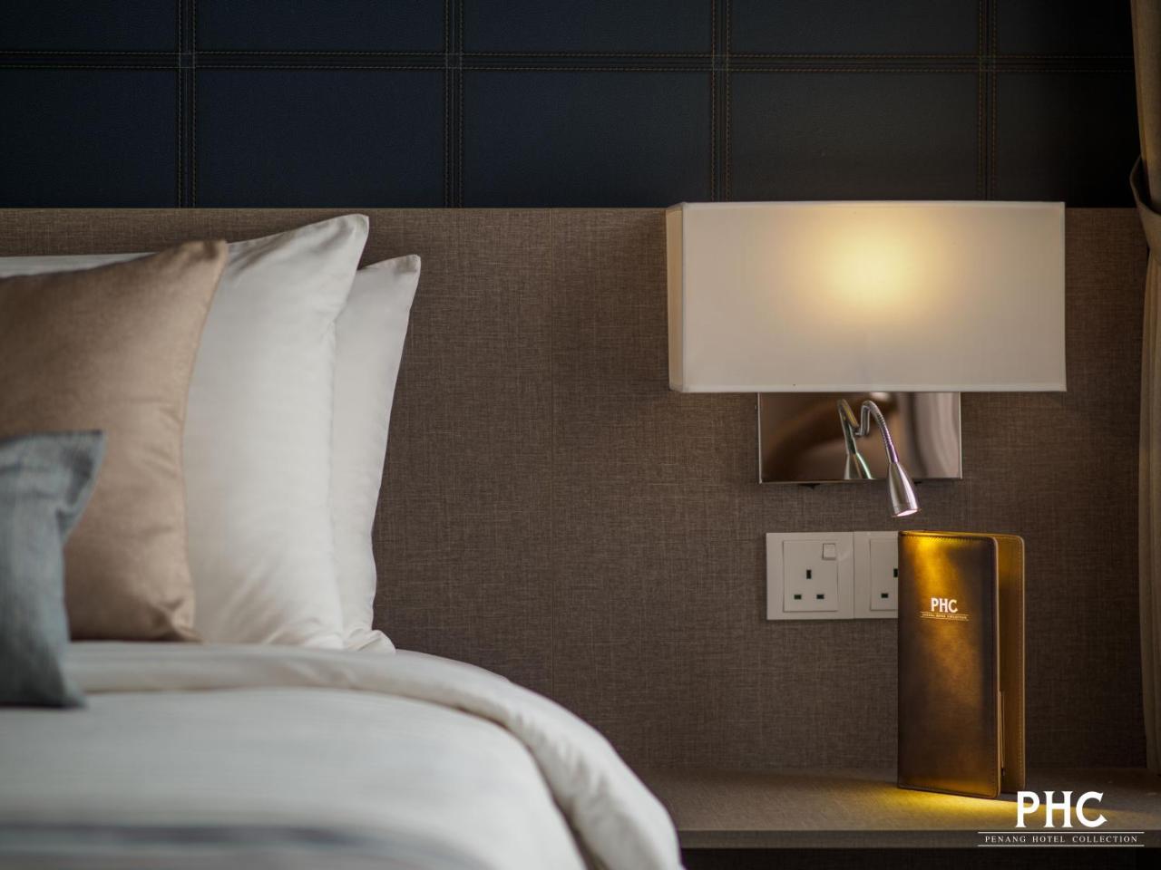 บาฮารี พาเหรดโฮเต็ล บาย พีเอชซี Hotel จอร์จทาวน์ ภายนอก รูปภาพ